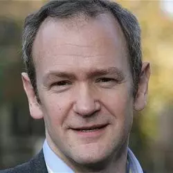 Alexander Armstrong