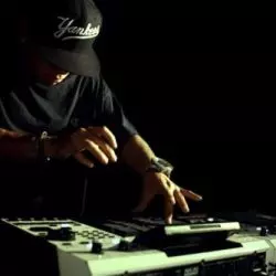 araabMUZIK