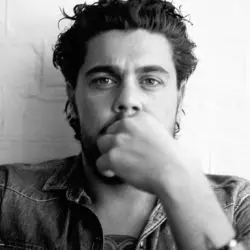 Dan Sultan