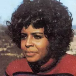 Gloria Barnes