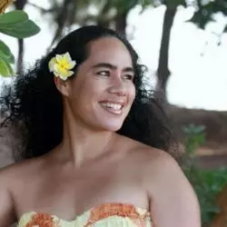 Kainani Kahaunaele