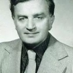 Maklári József