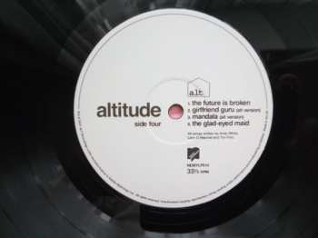 2LP ALT: Altitude  DLX 643863