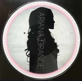 LP Ariana Grande: Yours Truly LTD | PIC 610619