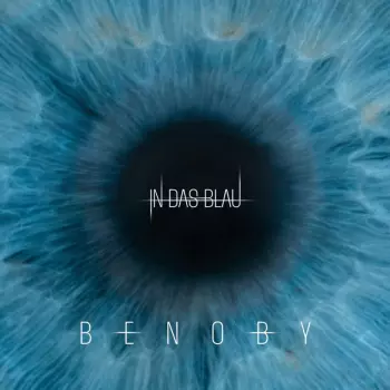 Benoby: In Das Blau