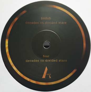 2LP bvdub: Decades On Divided Stars 656905