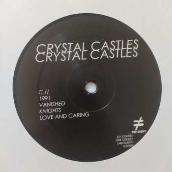 2LP Crystal Castles: Crystal Castles 595019