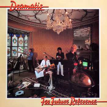 Album Dramatis: Dramatis