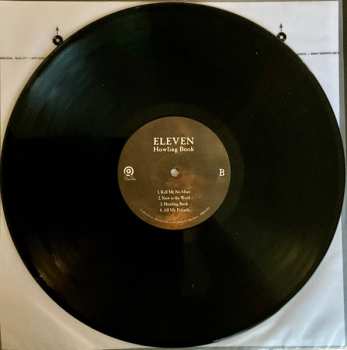 2LP Eleven: Howling Book 611681