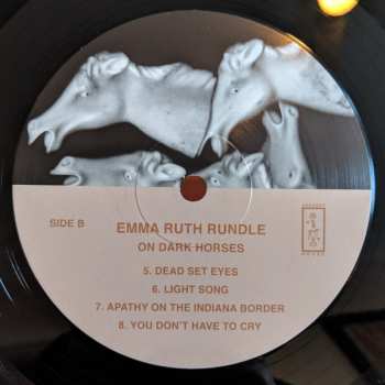 LP Emma Ruth Rundle: On Dark Horses 394506