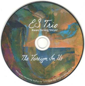 CD Es Trio: The Foreign In Us LTD 658613