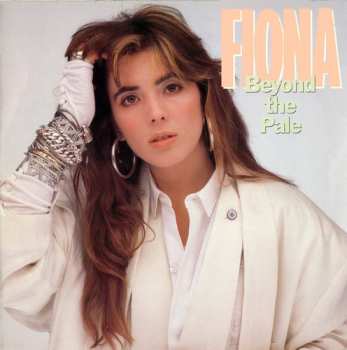 CD Fiona: Beyond The Pale 565433