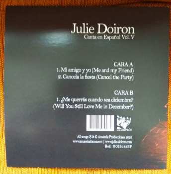 SP Julie Doiron: Canta En Español Vol. V 585744