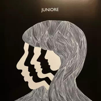 Juniore: Un Peu D'Histoire 