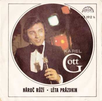 Album Karel Gott: Náruč Růží • Léta Prázdnin