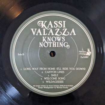 LP Kassi Valazza: Kassi Valazza Knows Nothing 593184