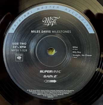 LP Miles Davis: Milestones NUM 606085