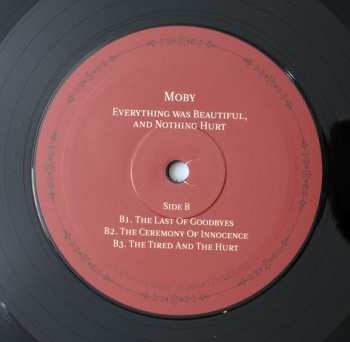 2LP Moby: Everything Was Beautiful, And Nothing Hurt 606398