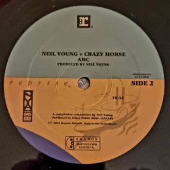 LP Neil Young: Arc 630084