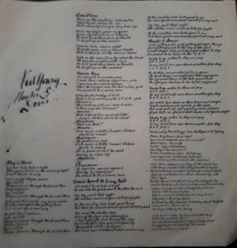 LP Neil Young: Hawks & Doves 644816