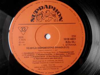 2LP Voskovec + Werich: To Bylo Osvobozené Divadlo 1 (1928 ▪ 1933) 43708