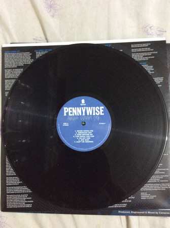 LP Pennywise: Never Gonna Die 588633