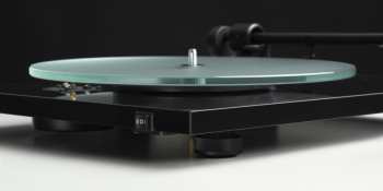 Audiotechnika Pro-ject T1 Evo Bt + Om10 - Piano černá