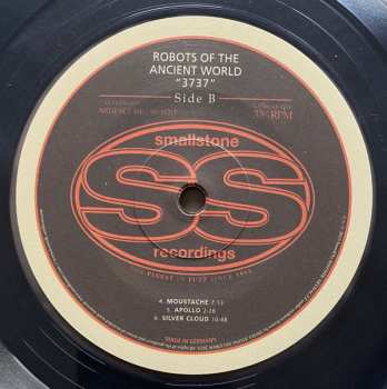 LP Robots Of The Ancient World: 3737 CLR | LTD 567985