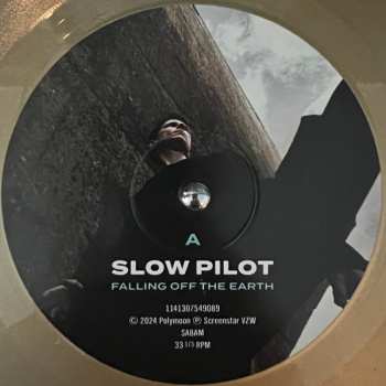 LP Slow Pilot: Falling off the Earth CLR 647355