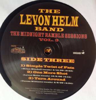 2LP The Levon Helm Band: It's Showtime: The Midnight Ramble Sessions Vol. 3 577145