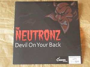 CD The Neutronz: Devil On Your Back LTD | NUM | CLR 128594