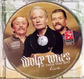 CD The Wolfe Tones: At Their Very Best - Live 642116