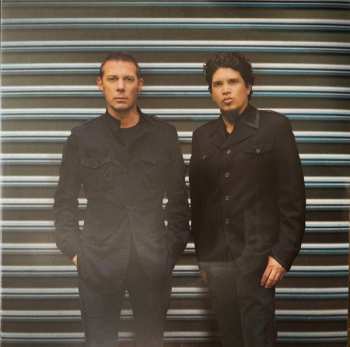 2LP Thievery Corporation: It Takes A Thief: The Very Best Of Thievery Corporation 642027