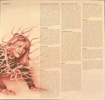 2LP Toyah: In The Court Of The Crimson Queen: Rhythm Deluxe Edition CLR | DLX 601089