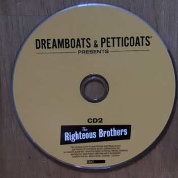 3CD Various: Dreamboats & Petticoats Presents... The Walker Brothers / The Righteous Brothers / The Platters 566318