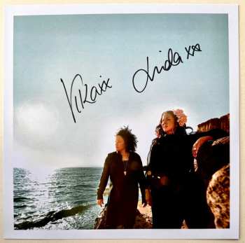 LP Vika & Linda: The Wait CLR 646160