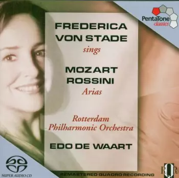 Sings Mozart-Rossini Opera Arias